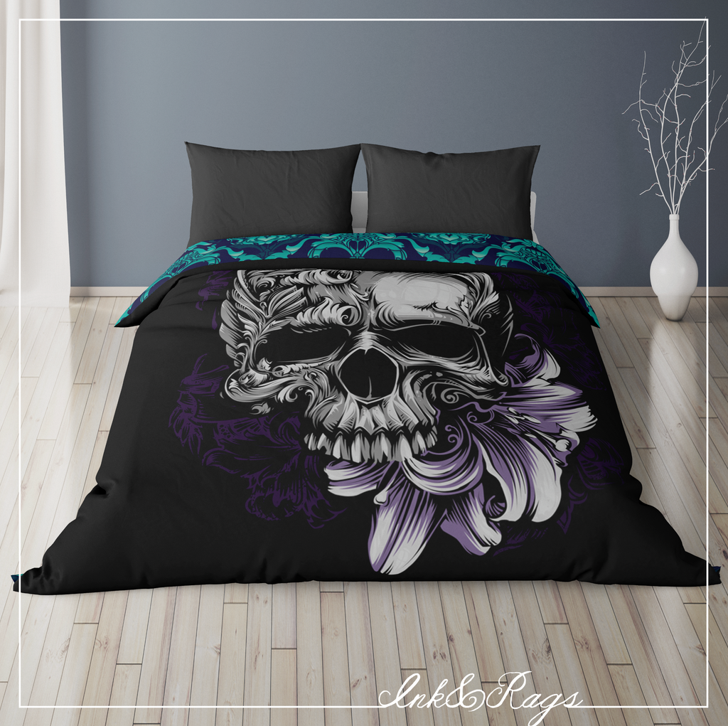 IN STOCK SAMPLE Skull Damask and Lily REVERSIBLE - Queen Comforter