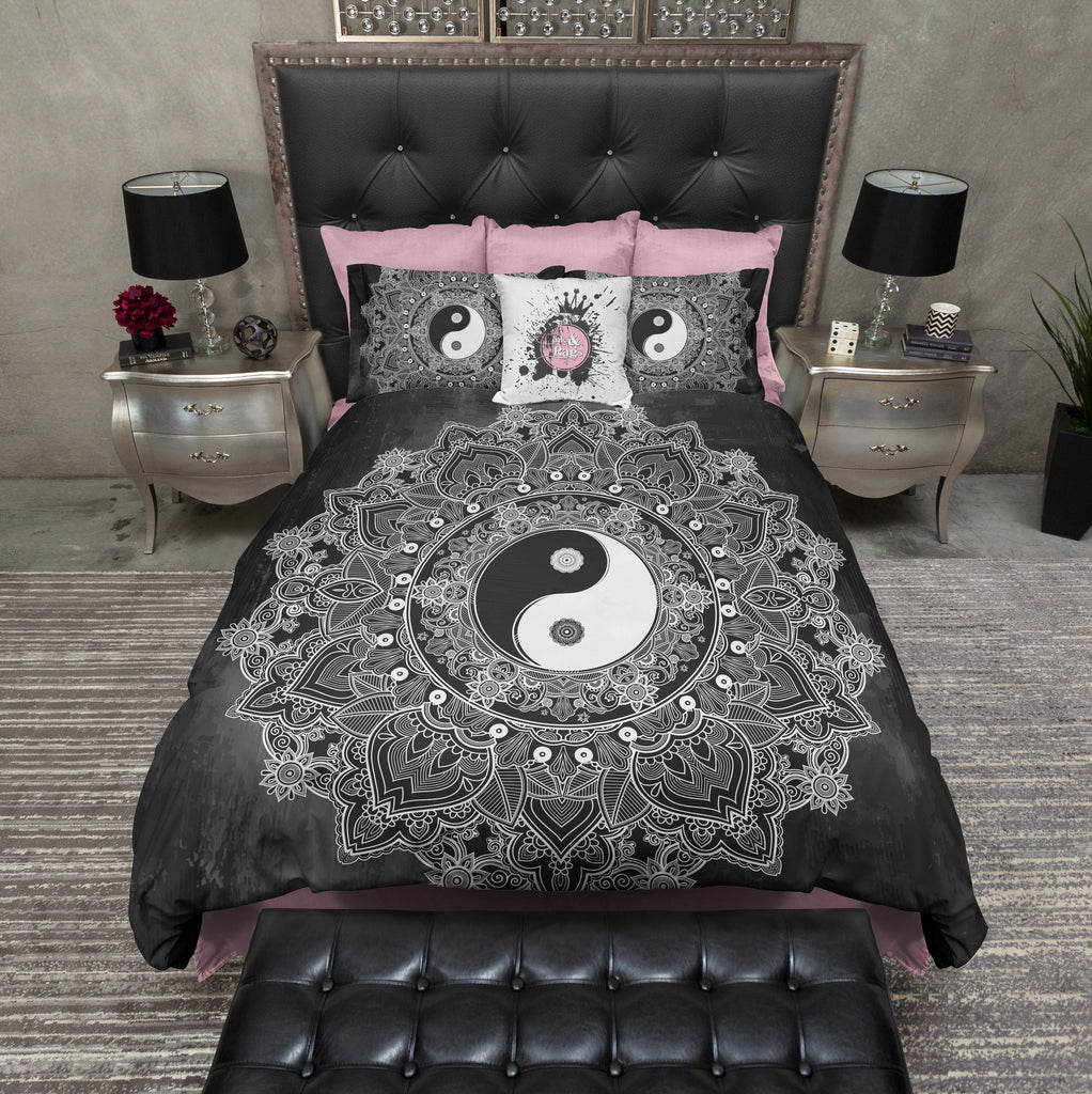 Black and White Henna Mandala Yin Yang Bedding Collection
