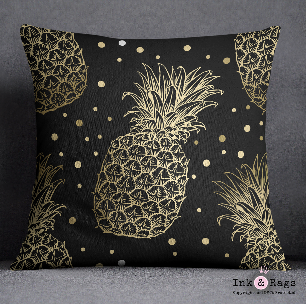 Black and Gold Pineapple Dot Throw Pillow