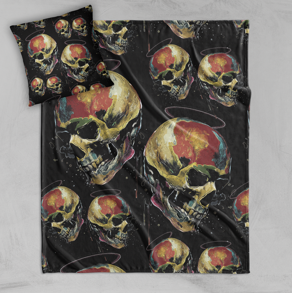 Grunge Halo Skull Decorative Throw and Pillow Cover Set