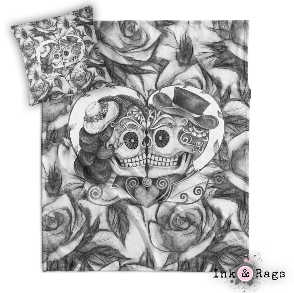 Kissing Couple Black and White Sugar Skull Rose Decorative Throw and Pillow Cover Set