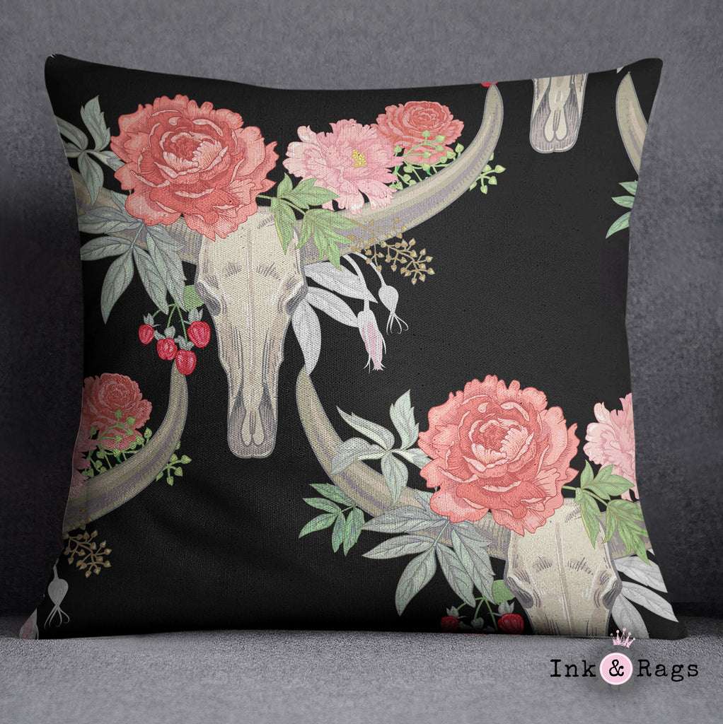 Texas Longhorn Flower and Steer Bull Cow Skull Decorative Throw and Pillow Cover Set